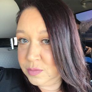 Meet your Posher, Adriana